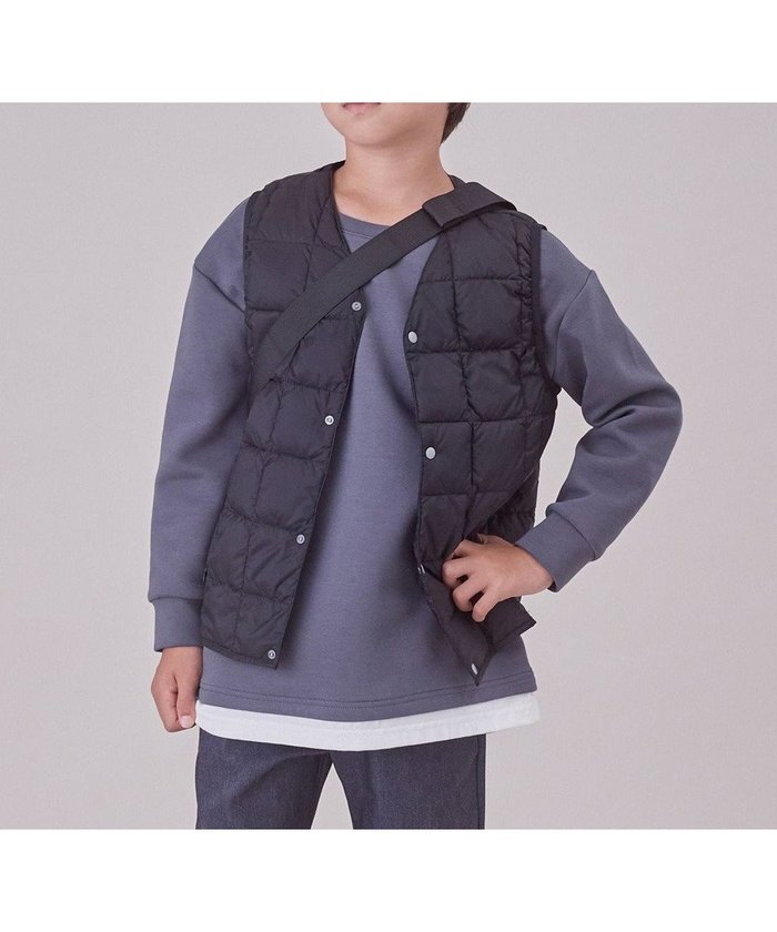 【アンフィーロ/UNFILO / KIDS】の【120-150cm】TAION Vネックベスト(UNISEX) インテリア・キッズ・メンズ・レディースファッション・服の通販 founy(ファニー) https://founy.com/ ファッション Fashion キッズファッション Fashion for Kids アウター Coat Outerwear /Kids ユニセックス Unisex, Genderless インナー Innerwear コラボ Collaboration, Collab コンパクト Compact, Small Size ジャケット Jacket, Outerwear ダウン Down, Puffer パーカー Hoodie, Parka フェザー Feather, Feather Detail ベスト Vest, Waistcoat 人気 Popular, Best Seller 冬 Winter / This Winter A/W・秋冬 Autumn/Winter 防寒 Cold Protection, Winter-Ready |ID: prp329100004657464 ipo3291000000033707688