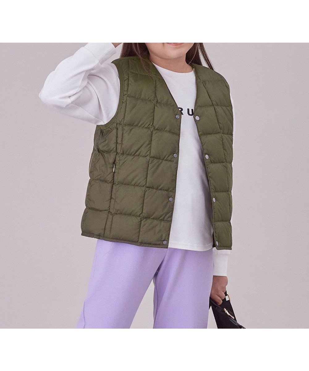 【アンフィーロ/UNFILO / KIDS】の【120-150cm】TAION Vネックベスト(UNISEX) インテリア・キッズ・メンズ・レディースファッション・服の通販 founy(ファニー) 　ファッション　Fashion　キッズファッション　Fashion for Kids　アウター　Coat Outerwear /Kids　ユニセックス　Unisex, Genderless　インナー　Innerwear　コラボ　Collaboration, Collab　コンパクト　Compact, Small Size　ジャケット　Jacket, Outerwear　ダウン　Down, Puffer　パーカー　Hoodie, Parka　フェザー　Feather, Feather Detail　ベスト　Vest, Waistcoat　人気　Popular, Best Seller　冬　Winter / This Winter　A/W・秋冬　Autumn/Winter　防寒　Cold Protection, Winter-Ready　ダークオリーブ|ID: prp329100004657464 ipo3291000000033707693