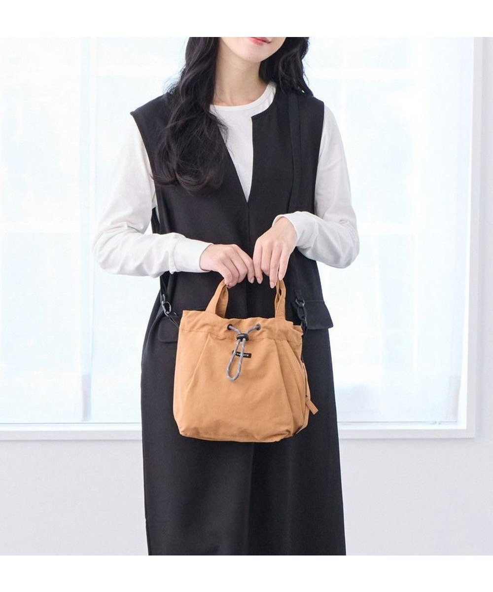 【ルートート/ROOTOTE】の3649【撥水・軽量】SC.サコッシュ.ドローストリング-A 人気、トレンドファッション・服の通販 founy(ファニー) 　ファッション　Fashion　レディースファッション　Fashion for Women　ウォレット　Wallet　カメラ　Camera Accessories　軽量　Lightweight, Ultra Light　ショルダー　Shoulder, Shoulder Strap　シンプル　Simple, Minimal　ドローストリング　Drawstring, Pull Cord　プリント　Print, Printed Pattern　ポケット　Pocket, Pocket Detail　ランダム　Random, Irregular　 other-1|ID: prp329100004657471 ipo3291000000033707733