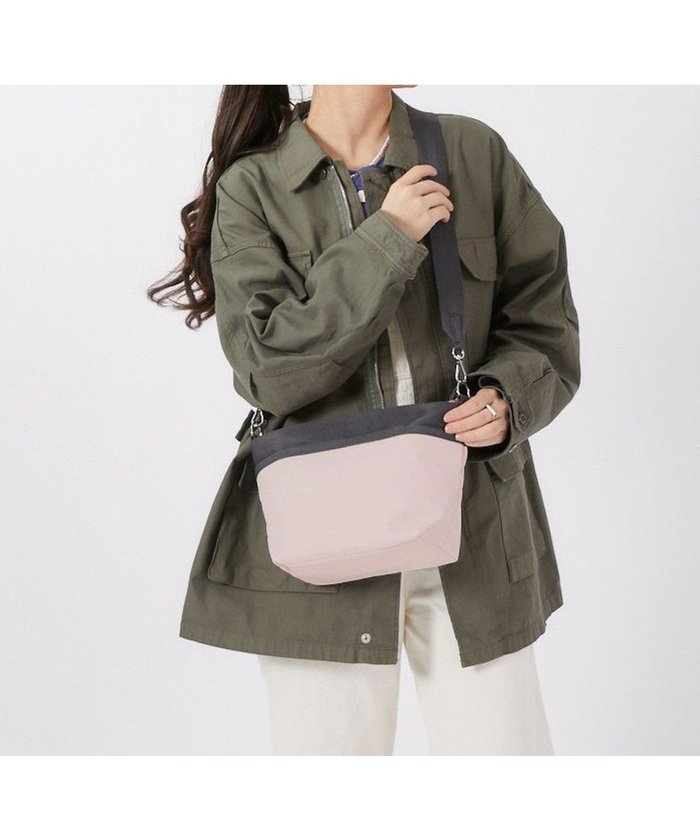 【レスポートサック/LeSportsac】のSMALL BUCKET BAG/ピーチブラッシュ/サンダー インテリア・キッズ・メンズ・レディースファッション・服の通販 founy(ファニー) https://founy.com/ ファッション Fashion レディースファッション Fashion for Women アウトドア Outdoor Clothing 軽量 Lightweight, Ultra Light ショルダー Shoulder, Shoulder Strap スポーツ Sports, Activewear 財布 Wallet, Purse トラベル Travel, Travel Gear 人気 Popular, Best Seller ピーチ Peach, Soft Touch プリント Print, Printed Pattern ポケット Pocket, Pocket Detail 無地 Plain, Solid Color おすすめ Recommended / Our Picks 旅行 Travel ギフト プレゼント Gift / Present |ID: prp329100004657564 ipo3291000000033708493