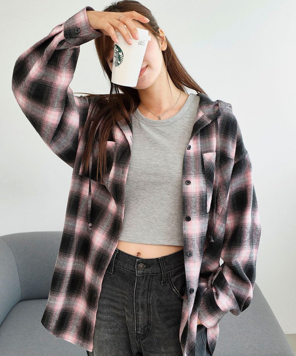 【ウィゴー/WEGO】の【25年秋冬新作】チェックフードBIGネルシャツ インテリア・キッズ・メンズ・レディースファッション・服の通販 founy(ファニー) 　ファッション　Fashion　レディースファッション　Fashion for Women　トップス・カットソー　Cut & Sew Tops　シャツ・ブラウス・オフィスカジュアル　Elegant Blouses & Button-Ups　秋　Autumn　キャミ　Camisole, Cami Top　スウェット / スエット　Sweatshirt, Sweatwear　スマホ　Smartphone, Mobile Device　チェック　Check, Plaid, Tartan　デニム　Denim, Jeans Material　トレンド　Trend, Trending Now　羽織　Haori, Light Jacket　ミニスカート　Mini Skirt, Short Skirt　ルーズ　Loose, Oversized　ワンポイント　One Point, Statement Accent　冬　Winter / This Winter　A/W・秋冬　Autumn/Winter　おすすめ　Recommended / Our Picks　ピンク|ID: prp329100004657729 ipo3291000000033710244