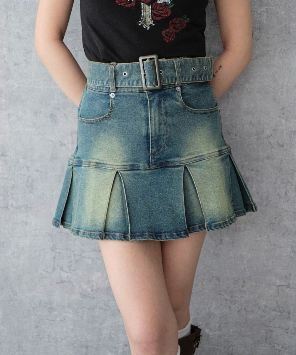 【ウィゴー/WEGO】のベルト付デニムプリーツスカパン 人気、トレンドファッション・服の通販 founy(ファニー) 　ファッション　Fashion　レディースファッション　Fashion for Women　スカート　Skirts　デニムスカート・カジュアルスカート　Denim Skirts　ベルト&ウエストマーク　Belts & Waist Accessories　インナー　Innerwear　秋　Autumn　ガーリー　Girly, Feminine Style　シンプル　Simple, Minimal　スウェット / スエット　Sweatshirt, Sweatwear　スマホ　Smartphone, Mobile Device　デニム　Denim, Jeans Material　トレンド　Trend, Trending Now　冬　Winter / This Winter　A/W・秋冬　Autumn/Winter　 other-1|ID: prp329100004658607 ipo3291000000033716977