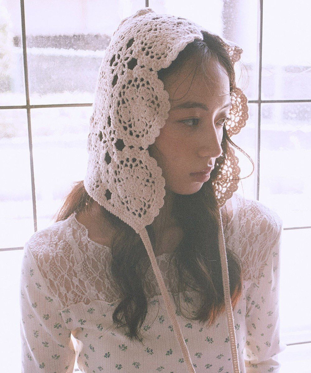【アースミュージックアンドエコロジー/earth music&ecology】のレースバブーシュカ インテリア・キッズ・メンズ・レディースファッション・服の通販 founy(ファニー) 　ファッション　Fashion　レディースファッション　Fashion for Women　トップス・カットソー　Cut & Sew Tops　ニット　Knit Tops & Sweaters　キャップ&ハット　Hats & Caps　キャップ　Cap, Baseball Cap　今季　This Season, Current Season　帽子　Hat, Headwear　Ecru|ID: prp329100004658750 ipo3291000000033717880