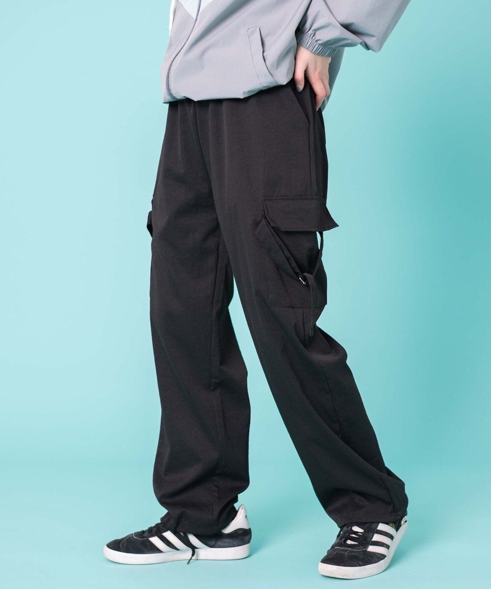 【ウィゴー/WEGO】の【ウエストゴム】サイドベルトカーゴパンツ インテリア・キッズ・メンズ・レディースファッション・服の通販 founy(ファニー) 　ファッション　Fashion　レディースファッション　Fashion for Women　パンツ　Pants & Trousers　ベルト&ウエストマーク　Belts & Waist Accessories　春　Spring　秋　Autumn　カーゴパンツ　Cargo Pants, Utility Pants　ショート　Short, Short Length　シンプル　Simple, Minimal　スマホ　Smartphone, Mobile Device　ドローコード　Drawcord, Drawstring Cord　ポケット　Pocket, Pocket Detail　ワイド　Wide, Wide Fit　冬　Winter / This Winter　S/S・春夏　SS, Spring/Summer, Warm Season　プチプライス・低価格　Affordable / Budget Price　おすすめ　Recommended / Our Picks　夏　Summer　ブラック|ID: prp329100004658801 ipo3291000000034735715