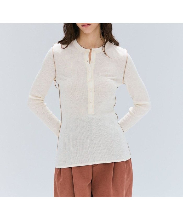 【ベイジ,/BEIGE,】の【洗える・GISELe 10月号掲載】FORD / ウール配色メローヘンリーネックカットソー インテリア・キッズ・メンズ・レディースファッション・服の通販 founy(ファニー) https://founy.com/ 雑誌掲載アイテム Magazine Picks & Fashion Features ファッション雑誌 Fashion Magazines ジゼル GISELe ファッション Fashion レディースファッション Fashion for Women トップス・カットソー Cut & Sew Tops シャツ・ブラウス・オフィスカジュアル Elegant Blouses & Button-Ups ロングTシャツ・Tシャツ Longline T-Shirts & Tees カットソー・ベーシックTシャツ Cut-and-Sewn Tops / Stretch Tees & Basics インナー Innerwear 洗える Machine Washable カットソー Cut and Sewn Top カーディガン Cardigan, Knitwear 10月号 October Issue ジャケット Jacket, Outerwear 雑誌 Magazine, Fashion Magazine 定番 Standard, Basic Item 人気 Popular, Best Seller A/W・秋冬 Autumn/Winter |ID: prp329100004659005 ipo3291000000033719521