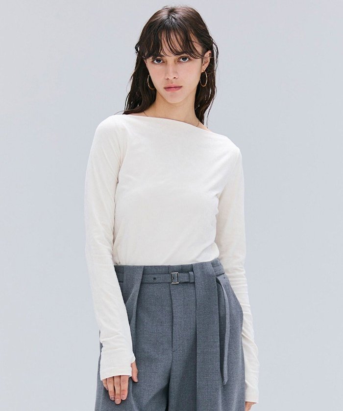 【ベイジ,/BEIGE,】の【洗える】BUTLER / ストレッチベロアボートネックカットソー インテリア・キッズ・メンズ・レディースファッション・服の通販 founy(ファニー) https://founy.com/ ファッション Fashion レディースファッション Fashion for Women トップス・カットソー Cut & Sew Tops シャツ・ブラウス・オフィスカジュアル Elegant Blouses & Button-Ups ロングTシャツ・Tシャツ Longline T-Shirts & Tees カットソー・ベーシックTシャツ Cut-and-Sewn Tops / Stretch Tees & Basics ベロアトップス Velour Tops / Velvet-Look Items インナー Innerwear 洗える Machine Washable 秋 Autumn カットソー Cut and Sewn Top ジャケット Jacket, Outerwear ストレッチ Stretch, Stretchy Fabric とろみ Fluid, Flowy Fabric タイトスカート Pencil Skirt, Tight Skirt デコルテ Décolleté, Neckline デニム Denim, Jeans Material フィット Fit, Slim Fit ベロア Velour, Soft Velvet リュクス Luxury, Elegant, High-End, Chic リラックス Relax, Relaxed Fit ロング Long, Long-Length ワイド Wide, Wide Fit 冬 Winter / This Winter A/W・秋冬 Autumn/Winter ビジネス 仕事 通勤 Business / Work / Commuting |ID: prp329100004659008 ipo3291000000033719543