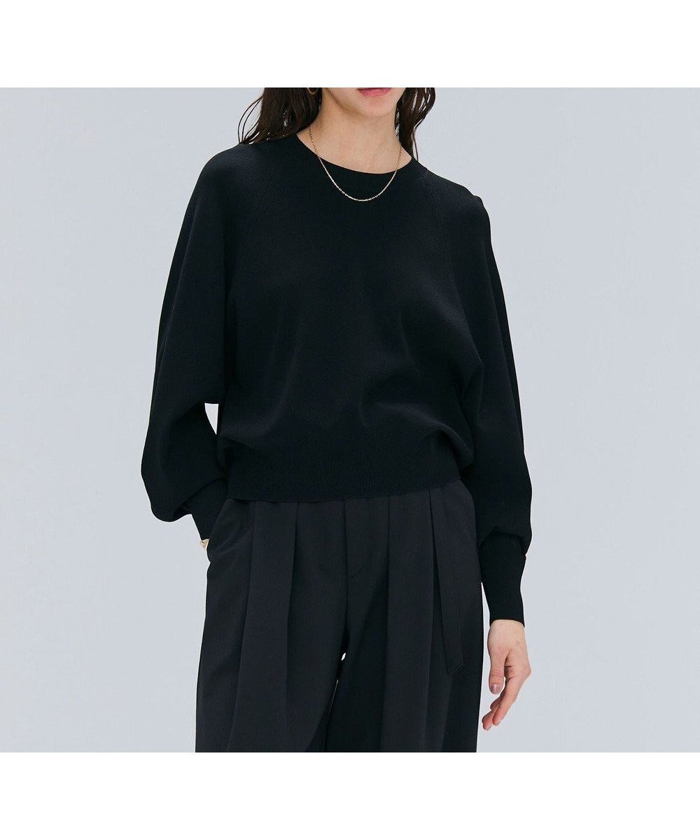 【ベイジ,/BEIGE,】の【洗える】LAURA / ドライタッチバックジップニット インテリア・キッズ・メンズ・レディースファッション・服の通販 founy(ファニー) 　ファッション　Fashion　レディースファッション　Fashion for Women　トップス・カットソー　Cut & Sew Tops　ニット　Knit Tops & Sweaters　ウォッシャブル　Machine Washable　洗える　Machine Washable　シンプル　Simple, Minimal　ストレッチ　Stretch, Stretchy Fabric　セーター　Sweater, Knitwear　定番　Standard, Basic Item　フォルム　Silhouette, Form　フレア　Flare, Flared　ワイド　Wide, Wide Fit　A/W・秋冬　Autumn/Winter　S/S・春夏　SS, Spring/Summer, Warm Season　夏　Summer　エレガント 上品　Elegant　Black|ID: prp329100004659009 ipo3291000000033719554