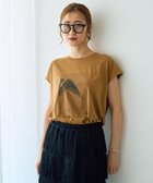 【イェッカ ヴェッカ/YECCA VECCA】のフォトプリントノースリーブTee 人気、トレンドファッション・服の通販 founy(ファニー) ファッション Fashion レディースファッション Fashion for Women トップス・カットソー Cut & Sew Tops キャミソール&ノースリーブ Camisoles & Sleeveless Tops シャツ・ブラウス・オフィスカジュアル Elegant Blouses & Button-Ups ロングTシャツ・Tシャツ Longline T-Shirts & Tees カットソー・ベーシックTシャツ Cut-and-Sewn Tops / Stretch Tees & Basics インナー Innerwear カットソー Cut and Sewn Top ジャケット Jacket, Outerwear スタイリッシュ Stylish, Fashionable スリット Slit, Slit Detail フロント Front, Front Design プリント Print, Printed Pattern ポケット Pocket, Pocket Detail ヴィンテージ Vintage Style A/W・秋冬 Autumn/Winter thumbnail Dark Beige|ID: prp329100004659073 ipo3291000000034060482