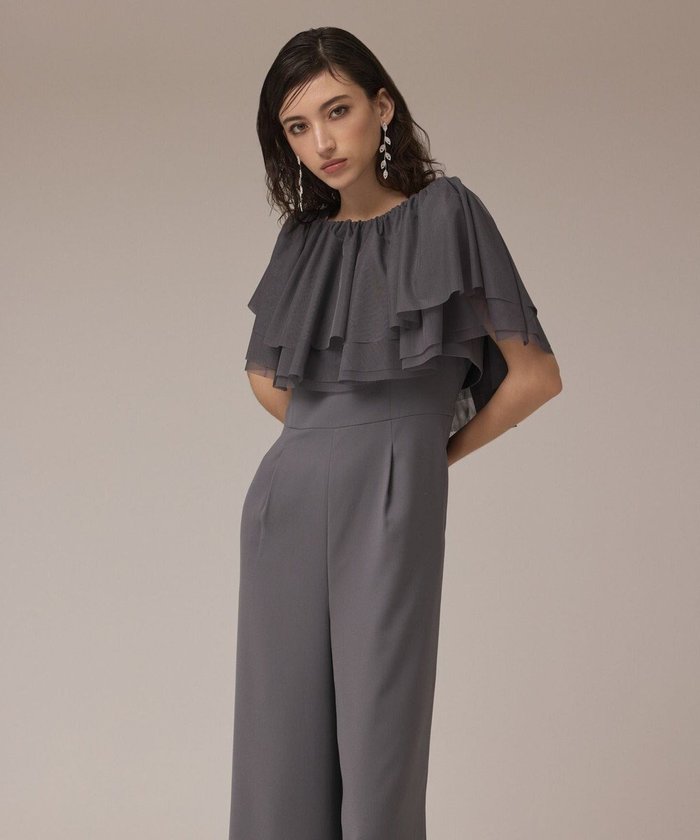 【グレース コンチネンタル/GRACE CONTINENTAL】のフリルケープサロペット インテリア・キッズ・メンズ・レディースファッション・服の通販 founy(ファニー) https://founy.com/ ファッション Fashion レディースファッション Fashion for Women ワンピース Dresses オールインワン・ワンピース Dresses and Jumpsuits サロペット&オールインワン Dungarees & Jumpsuit Styles 春 Spring サテン Satin, Glossy Fabric サロペット Overalls, Salopette ショルダー Shoulder, Shoulder Strap シンプル Simple, Minimal ジョーゼット Georgette, Semi-Sheer Fabric スクエア Square, Square Shape セットアップ Set-Up, Coordinated Outfit チュール Tulip, Tulip Motif フリル Frill, Ruffle ボレロ Bolero, Short Cardigan ワイド Wide, Wide Fit S/S・春夏 SS, Spring/Summer, Warm Season おすすめ Recommended / Our Picks 夏 Summer |ID: prp329100004659114 ipo3291000000033720185