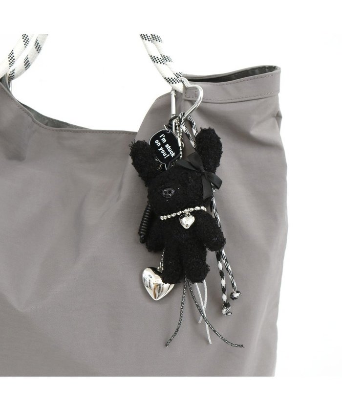 【アンビリオン/UNBILLION】のカシュカシュ cachecache / クマハートカラビナチャーム インテリア・キッズ・メンズ・レディースファッション・服の通販 founy(ファニー) https://founy.com/ ファッション Fashion レディースファッション Fashion for Women ミニ財布・二つ折り財布 Wallets & Card Cases カラフル Colorful Design キーホルダー Keychain, Key Holder 財布 Wallet, Purse チャーム Charm, Pendant ハンド Hand, Handmade ミックス Mix, Mixed Style モチーフ Motif, Design Theme 再入荷 Restock / Back in Stock |ID: prp329100004659263 ipo3291000000033720890
