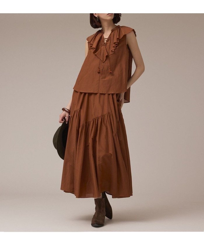【グレース コンチネンタル/GRACE CONTINENTAL】のコットンシルクティアードスカート インテリア・キッズ・メンズ・レディースファッション・服の通販 founy(ファニー) https://founy.com/ ファッション Fashion レディースファッション Fashion for Women スカート Skirts ティアードスカート Tiered Skirts おすすめ Recommended / Our Picks イレギュラー Irregular Design シルク Silk, 100% Silk セットアップ Set-Up, Coordinated Outfit ティアード Tiered, Tiered Style ティアードスカート Tiered Skirt, Flounced Skirt バイアス Bias, Diagonal Cut フェミニン Feminine, Girly 夏 Summer 春 Spring S/S・春夏 SS, Spring/Summer, Warm Season |ID: prp329100004659388 ipo3291000000033721406