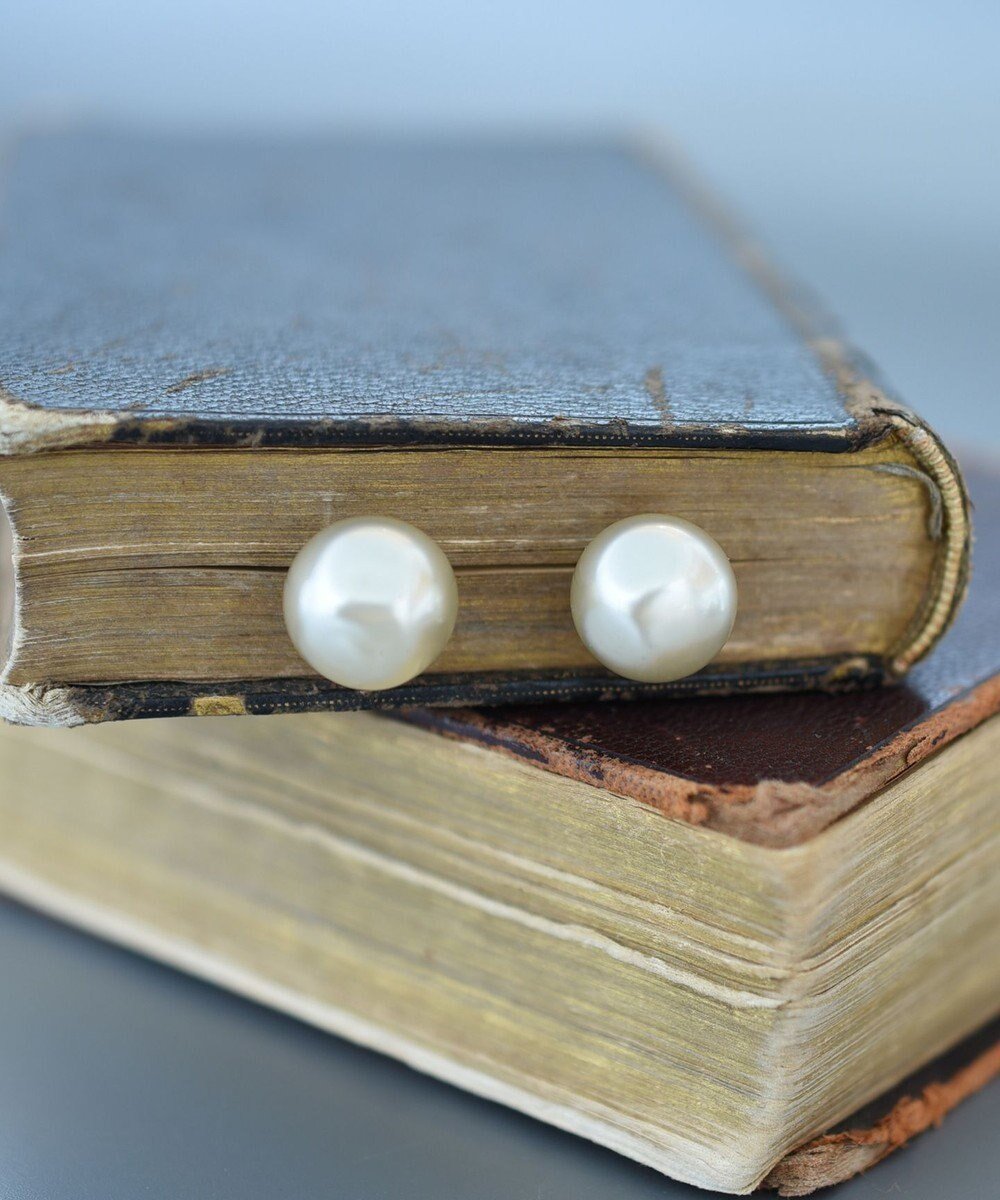 【モンシロ/monshiro】のスフレガラスバロックパール イヤリング 人気、トレンドファッション・服の通販 founy(ファニー) ファッション Fashion レディースファッション Fashion for Women ジュエリー Jewelry ファッションリング Fashion Rings イヤリング・フープ・ドロップタイプ Hoop, Drop & Clip Earrings アクセサリー Fashion Accessories イヤリング Earrings ジュエリー Jewelry, Accessories テクスチャー Texture, Textured Fabric パーティ Party, Party Style パール Pearl, Pearl Accent フォーマル Formal, Dressy ボックス Boxy, Box Shape モチーフ Motif, Design Theme おすすめ Recommended / Our Picks セレモニー Ceremony 結婚式 Wedding other-1|ID: prp329100004659542 ipo3291000000034605816