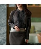 【23区/NIJYUSANKU】の【VERY11月号掲載/洗える】TWボイル フリルディテール ブラウス グレー系|ID: prp329100004659612 ipo3291000000035375368