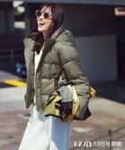 【23区/NIJYUSANKU】の【見上愛さん着用/VERY12月号掲載】シレータフタ コンパクト ダウンコート カーキ系|ID: prp329100004659613 ipo3291000000034497471