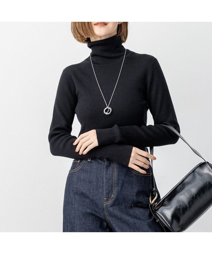 【23区/NIJYUSANKU】の【滝沢眞規子さん着用/WEB限定カラーあり】ウーステッドウール リブタートル ニット インテリア・キッズ・メンズ・レディースファッション・服の通販 founy(ファニー) https://founy.com/ ファッションモデル・俳優・女優 Models 女性 Women 滝沢眞規子 Takizawa Makiko ファッション Fashion レディースファッション Fashion for Women トップス・カットソー Cut & Sew Tops ニット Knit Tops & Sweaters イタリア Italy インナー Innerwear シンプル Simple, Minimal スリット Slit, Slit Detail セーター Sweater, Knitwear タートルネック Turtleneck, High Neck A/W・秋冬 Autumn/Winter 冬 Winter / This Winter おすすめ Recommended / Our Picks 2025年 2025 2025-2026秋冬・A/W Autumn/Winter 2025–26 AW25–26 |ID: prp329100004659617 ipo3291000000035518933