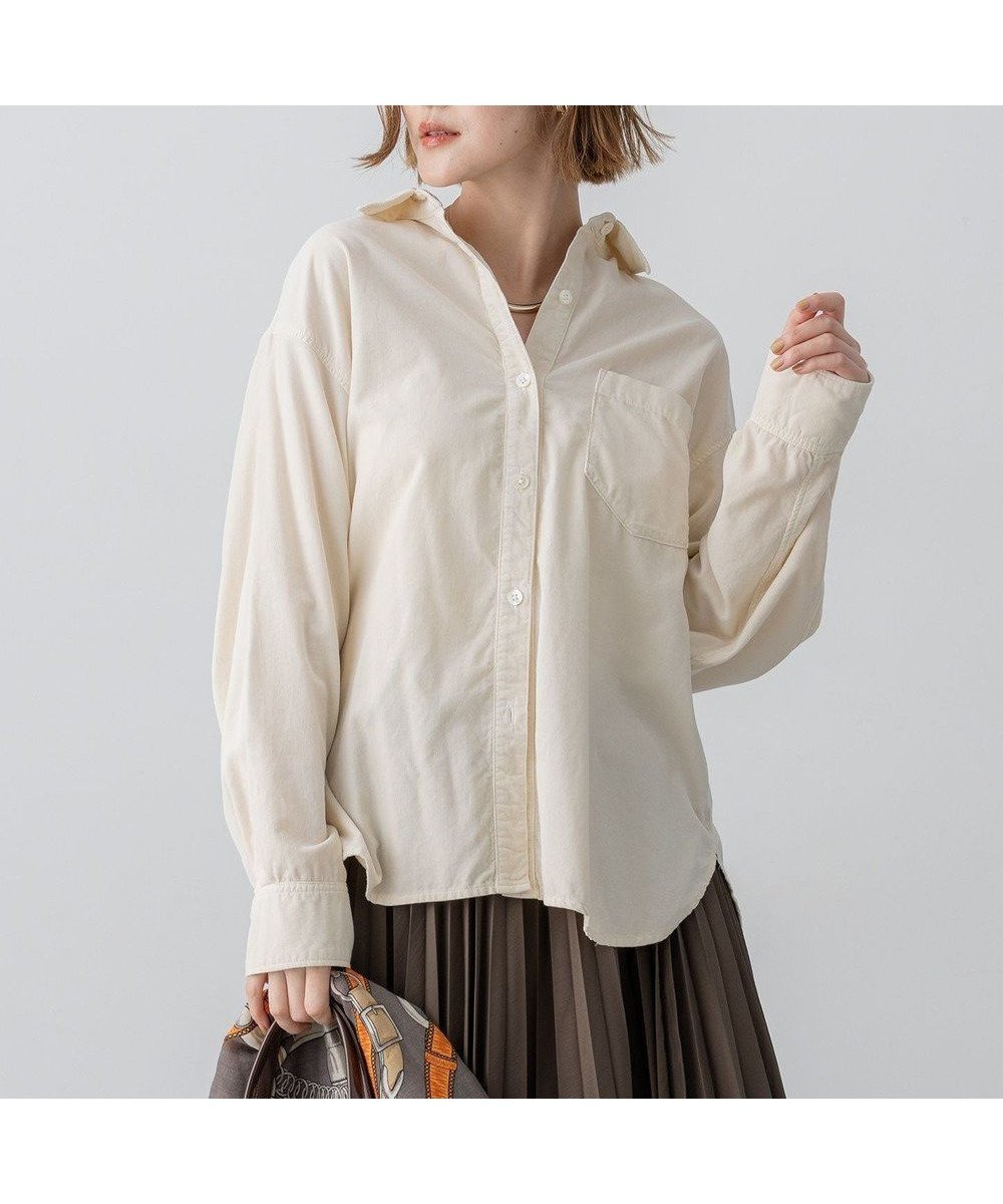 【23区/NIJYUSANKU】の【見上愛さん着用/Oggi11月号掲載】コットン コーデュロイ シャツ インテリア・キッズ・メンズ・レディースファッション・服の通販 founy(ファニー) 　雑誌掲載アイテム　Magazine Picks & Fashion Features　ファッション雑誌　Fashion Magazines　オッジ　Oggi　ファッション　Fashion　レディースファッション　Fashion for Women　トップス・カットソー　Cut & Sew Tops　シャツ・ブラウス・オフィスカジュアル　Elegant Blouses & Button-Ups　コーデュロイ　Corduroy, Cord Fabric　11月号　November Issue　雑誌　Magazine, Fashion Magazine　トレンド　Trend, Trending Now　羽織　Haori, Light Jacket　A/W・秋冬　Autumn/Winter　冬　Winter / This Winter　おすすめ　Recommended / Our Picks　2025年　2025　2025-2026秋冬・A/W　Autumn/Winter 2025–26 AW25–26　ホワイト系|ID: prp329100004659631 ipo3291000000035608361