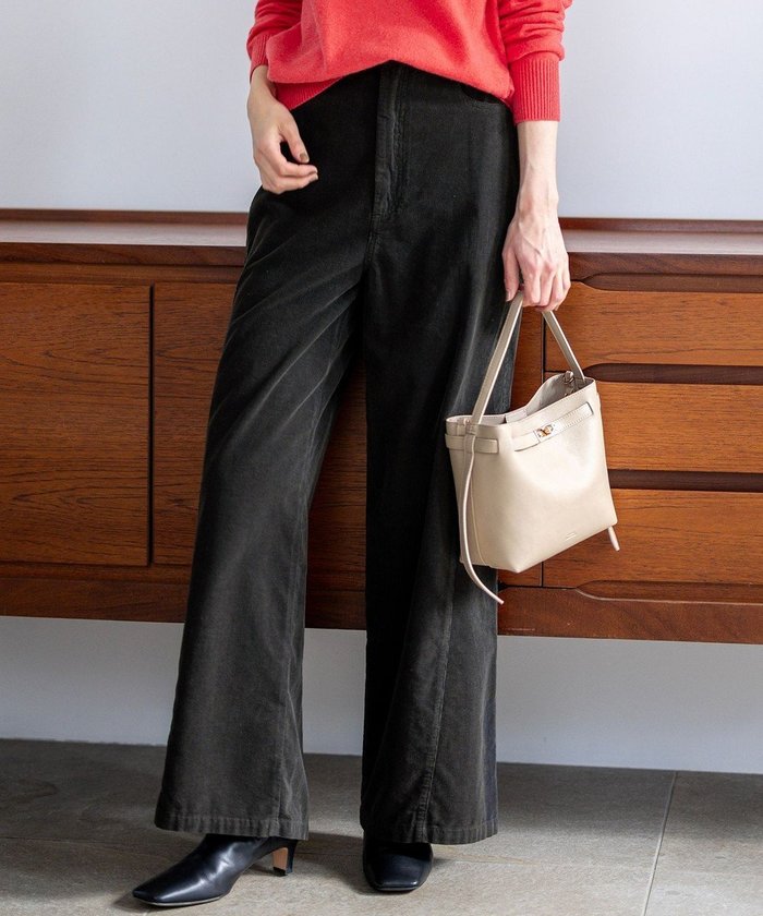 【23区/NIJYUSANKU】の【滝沢眞規子さん着用/洗える】コットン コーデュロイ ワイド パンツ インテリア・キッズ・メンズ・レディースファッション・服の通販 founy(ファニー) https://founy.com/ ファッションモデル・俳優・女優 Models 女性 Women 滝沢眞規子 Takizawa Makiko ファッション Fashion レディースファッション Fashion for Women パンツ Pants & Trousers 洗える Machine Washable コーデュロイ Corduroy, Cord Fabric セットアップ Set-Up, Coordinated Outfit トレンド Trend, Trending Now ワイド Wide, Wide Fit A/W・秋冬 Autumn/Winter 冬 Winter / This Winter おすすめ Recommended / Our Picks 2025年 2025 2025-2026秋冬・A/W Autumn/Winter 2025–26 AW25–26 |ID: prp329100004659633 ipo3291000000035607329