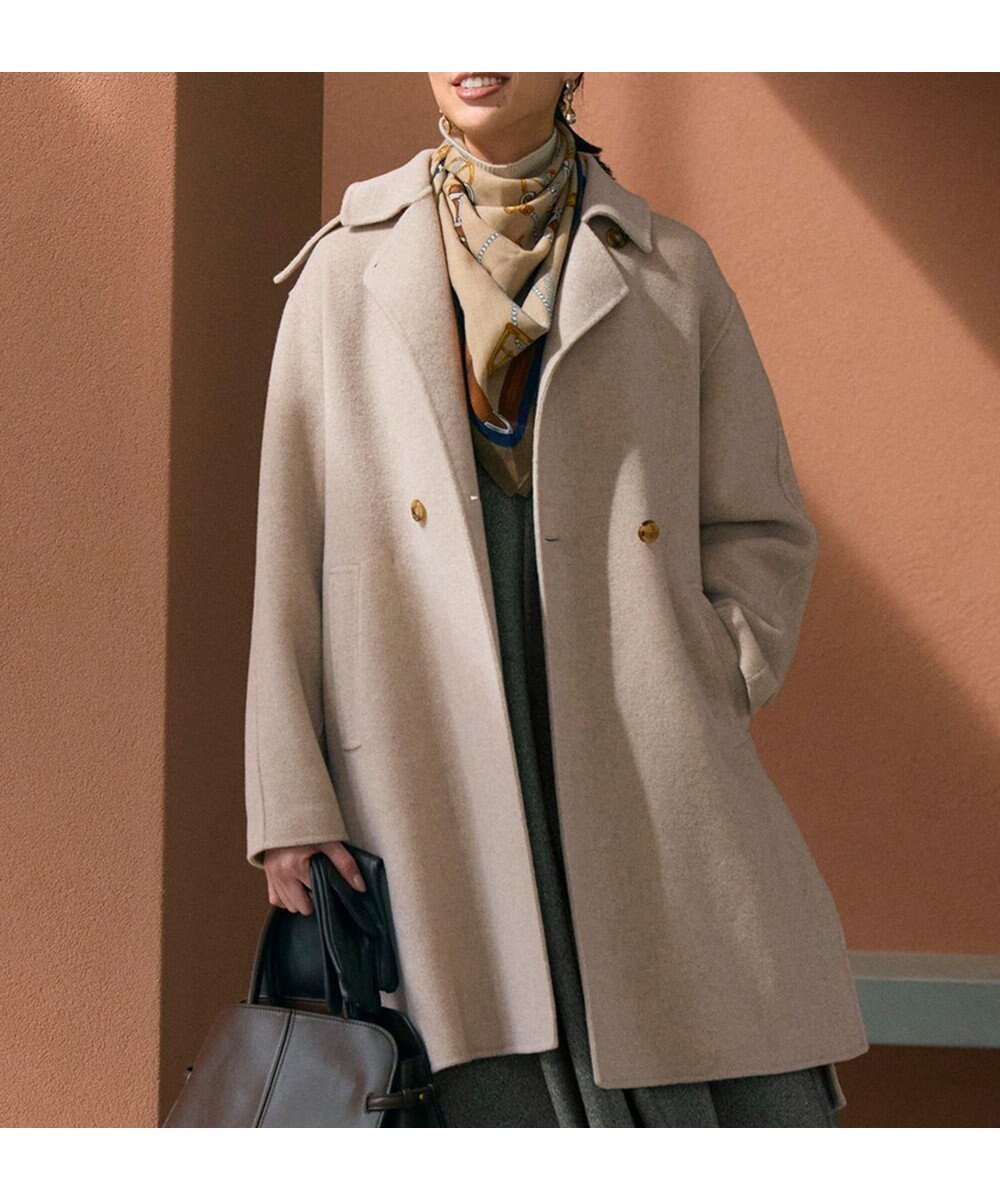 【23区/NIJYUSANKU】の【VERYベストアウター大賞「ロングアウター賞」受賞!/滝沢眞規子さん着用】 MANTECOPure リバー チェスターコート インテリア・キッズ・メンズ・レディースファッション・服の通販 founy(ファニー) 　雑誌掲載アイテム　Magazine Picks & Fashion Features　ファッション雑誌　Fashion Magazines　ヴェリィ　VERY　ファッションモデル・俳優・女優　Models　女性　Women　滝沢眞規子　Takizawa Makiko　ファッション　Fashion　レディースファッション　Fashion for Women　アウター　Coat / Outerwear Collection　コート・ロングコート・ピーコート　Long Coats, Peacoats & More　レディースジャケット・軽アウター　Jackets　チェスターコート・ロング丈アウター　Chester Coats / Chesterfield Long Coats　イタリア　Italy　インナー　Innerwear　インポート　Imported Fashion　エレガント 上品　Elegant　クラシカル　Classical, Vintage-Inspired　軽量　Lightweight, Ultra Light　11月号　November Issue　ジャケット　Jacket, Outerwear　スタンド　Stand Collar, Upright Stand　スリット　Slit, Slit Detail　雑誌　Magazine, Fashion Magazine　チェスターコート　Chester Coat, Long Coat　ロング　Long, Long-Length　A/W・秋冬　Autumn/Winter　冬　Winter / This Winter　2025年　2025　2025-2026秋冬・A/W　Autumn/Winter 2025–26 AW25–26　オートミール系|ID: prp329100004659639 ipo3291000000034621215