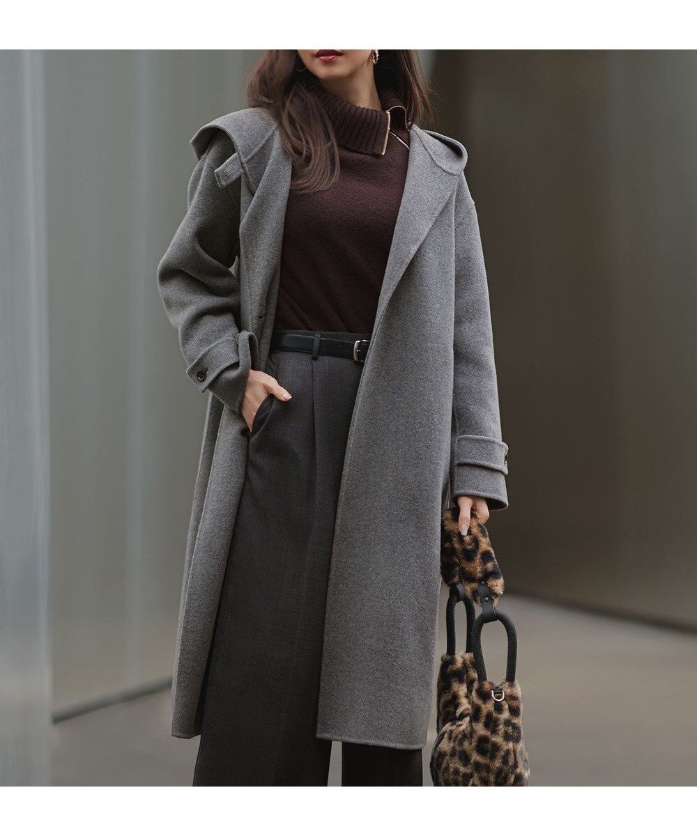 【23区/NIJYUSANKU】の【滝沢眞規子さん着用/VERY掲載】MANTECOPureリバー フード ロングコート インテリア・キッズ・メンズ・レディースファッション・服の通販 founy(ファニー) 　雑誌掲載アイテム　Magazine Picks & Fashion Features　ファッション雑誌　Fashion Magazines　ヴェリィ　VERY　ファッションモデル・俳優・女優　Models　女性　Women　滝沢眞規子　Takizawa Makiko　ファッション　Fashion　レディースファッション　Fashion for Women　アウター　Coat / Outerwear Collection　コート・ロングコート・ピーコート　Long Coats, Peacoats & More　レディースジャケット・軽アウター　Jackets　イタリア　Italy　インナー　Innerwear　インポート　Imported Fashion　エレガント 上品　Elegant　軽量　Lightweight, Ultra Light　12月号　December Issue　ジャケット　Jacket, Outerwear　スタンド　Stand Collar, Upright Stand　雑誌　Magazine, Fashion Magazine　フロント　Front, Front Design　防寒　Cold Protection, Winter-Ready　リラックス　Relax, Relaxed Fit　ロング　Long, Long-Length　A/W・秋冬　Autumn/Winter　冬　Winter / This Winter　2025年　2025　2025-2026秋冬・A/W　Autumn/Winter 2025–26 AW25–26　ミディアムグレー系|ID: prp329100004659642 ipo3291000000034621225