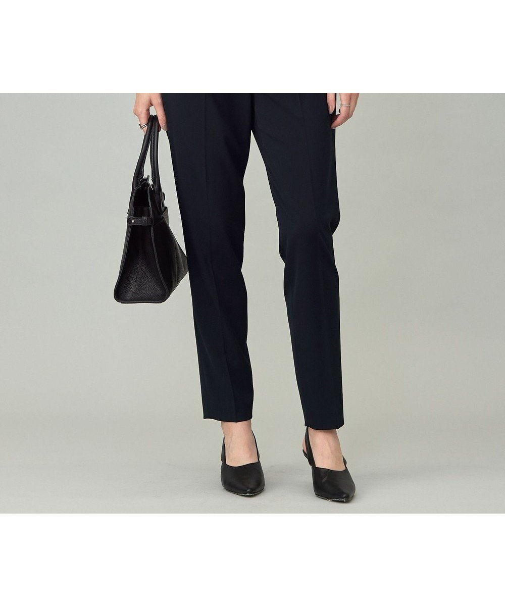 【アイシービー/iCB】の【CLASSY.1月号掲載・UVカット・防シワ・速乾・洗える】Fiedテーパードパンツ 人気、トレンドファッション・服の通販 founy(ファニー) 　雑誌掲載アイテム　Magazine Picks & Fashion Features　ファッション雑誌　Fashion Magazines　クラッシィ　CLASSY.　ファッション　Fashion　レディースファッション　Fashion for Women　パンツ　Pants & Trousers　1月号　January Issue　洗える　Machine Washable　ジャケット　Jacket, Outerwear　スタイリッシュ　Stylish, Fashionable　ストレッチ　Stretch, Stretchy Fabric　スマート　Smart, Elegant　セットアップ　Set-Up, Coordinated Outfit　センター　Center, Center Line　雑誌　Magazine, Fashion Magazine　チェック　Check, Plaid, Tartan　人気　Popular, Best Seller　フォルム　Silhouette, Form　ラップ　Wrap, Wrap Design　ワイド　Wide, Wide Fit　A/W・秋冬　Autumn/Winter　S/S・春夏　SS, Spring/Summer, Warm Season　夏　Summer　セレモニー　Ceremony　ビジネス 仕事 通勤　Business / Work / Commuting　 other-1|ID: prp329100004659744 ipo3291000000033950739