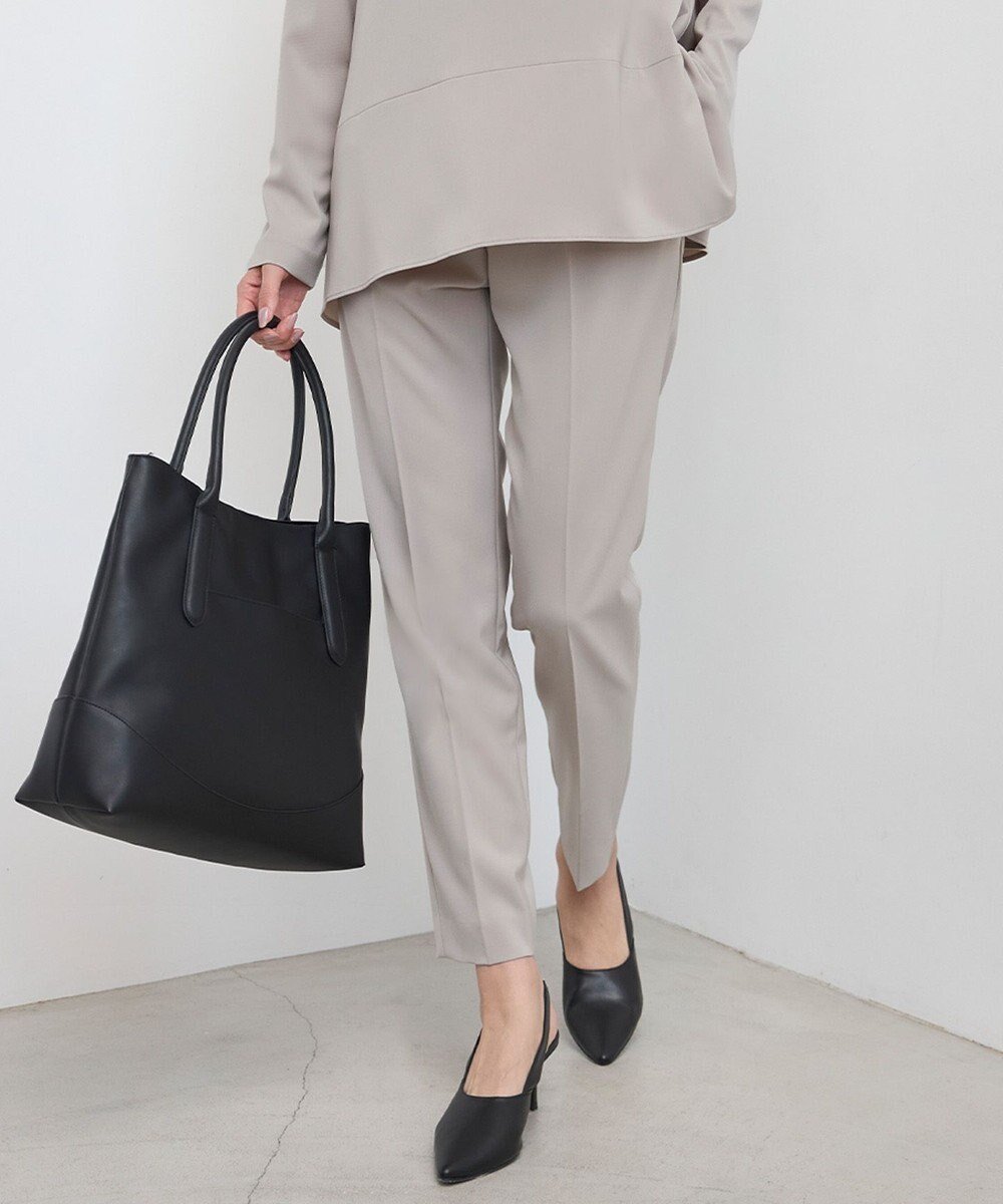 【アイシービー/iCB】の【UVカット・防シワ・速乾・洗える】Fiedテーパードパンツ インテリア・キッズ・メンズ・レディースファッション・服の通販 founy(ファニー) 　ファッション　Fashion　レディースファッション　Fashion for Women　パンツ　Pants & Trousers　洗える　Machine Washable　ジャケット　Jacket, Outerwear　スタイリッシュ　Stylish, Fashionable　ストレッチ　Stretch, Stretchy Fabric　スマート　Smart, Elegant　セットアップ　Set-Up, Coordinated Outfit　センター　Center, Center Line　チェック　Check, Plaid, Tartan　人気　Popular, Best Seller　ハイネック　High Neck, Mock Neck　フォルム　Silhouette, Form　ラップ　Wrap, Wrap Design　ワイド　Wide, Wide Fit　A/W・秋冬　Autumn/Winter　S/S・春夏　SS, Spring/Summer, Warm Season　夏　Summer　セレモニー　Ceremony　ビジネス 仕事 通勤　Business / Work / Commuting　グレージュ系|ID: prp329100004659744 ipo3291000000035574953