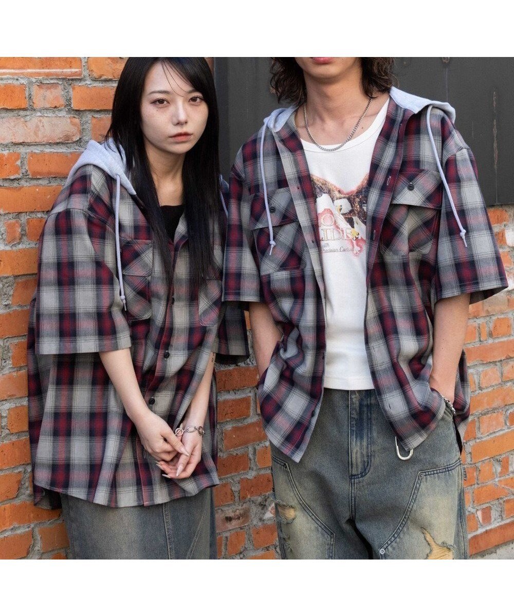 【ウィゴー/WEGO】の【ユニセックス着用ITEM/MLサイズ展開】オンブレチェックフードシャツ(SS) 人気、トレンドファッション・服の通販 founy(ファニー) 　ファッション　Fashion　レディースファッション　Fashion for Women　トップス・カットソー　Cut & Sew Tops　シャツ・ブラウス・オフィスカジュアル　Elegant Blouses & Button-Ups　ヴィンテージ　Vintage Style　春　Spring　カーゴパンツ　Cargo Pants, Utility Pants　スマホ　Smartphone, Mobile Device　トレンド　Trend, Trending Now　ドッキング　Docking, Mixed Material　パーカー　Hoodie, Parka　半袖　Short Sleeve, Half Sleeve　ミニスカート　Mini Skirt, Short Skirt　リラックス　Relax, Relaxed Fit　ルーズ　Loose, Oversized　ワイド　Wide, Wide Fit　S/S・春夏　SS, Spring/Summer, Warm Season　おすすめ　Recommended / Our Picks　夏　Summer　 other-1|ID: prp329100004659990 ipo3291000000034104333