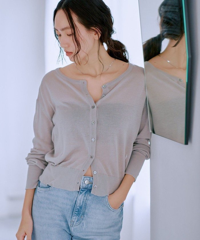 【トック/TOQUE】の〈大草直子さんアドバイザー〉シルク×コットンニットショートカーディガン インテリア・キッズ・メンズ・レディースファッション・服の通販 founy(ファニー) https://founy.com/ ファッション Fashion レディースファッション Fashion for Women トップス・カットソー Cut & Sew Tops ニット Knit Tops & Sweaters カーディガン・羽織り Layered Style Cardigans 春 Spring 洗える Machine Washable カーディガン Cardigan, Knitwear コンパクト Compact, Small Size シアー Sheer, See-Through ショート Short, Short Length シルク Silk, 100% Silk 定番 Standard, Basic Item S/S・春夏 SS, Spring/Summer, Warm Season おすすめ Recommended / Our Picks 夏 Summer エレガント 上品 Elegant ビジネス 仕事 通勤 Business / Work / Commuting |ID: prp329100004660339 ipo3291000000033726086