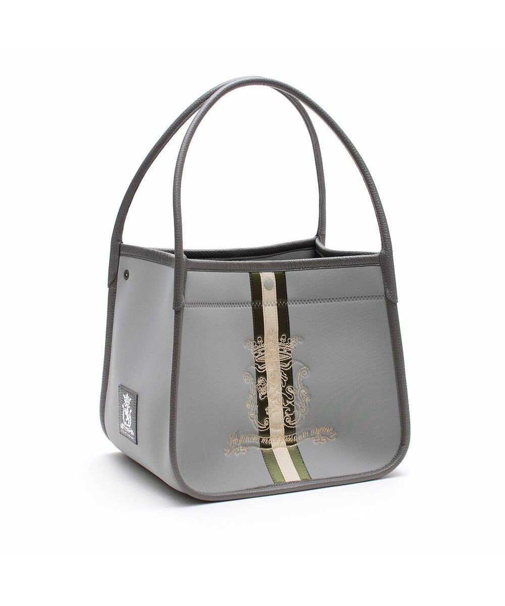 【アクセソワドゥマドモワゼルジャップ/A.D.M.J】のドラマ「続・続・最後から二番目の恋」(フジテレビ)着用 マジックライト/センターリボンベルボトムトートL インテリア・キッズ・メンズ・レディースファッション・服の通販 founy(ファニー) ファッション Fashion レディースファッション Fashion for Women バッグ Bags サテン Satin, Glossy Fabric スーツ Suit, Formalwear センター Center, Center Line ダブル Double, Double-Breasted フォーム Form ポケット Pocket, Pocket Detail モチーフ Motif, Design Theme リボン Ribbon, Bow グリス|ID: prp329100004660379 ipo3291000000033726236