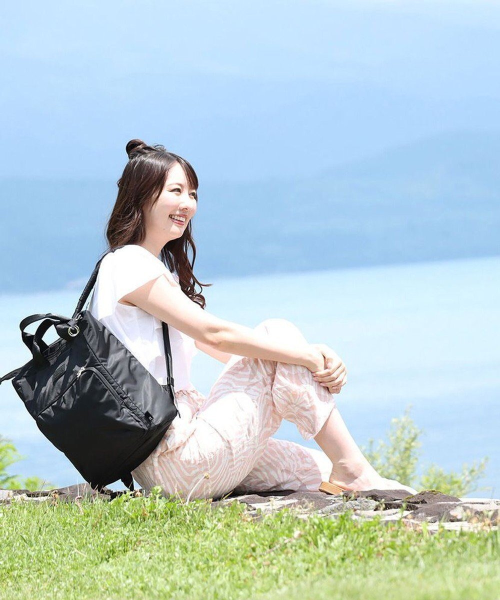 【ルートート/ROOTOTE】の1223【撥水 A4収納サイズ】SN.セオルー.アイロ-A インテリア・キッズ・メンズ・レディースファッション・服の通販 founy(ファニー) ファッション Fashion レディースファッション Fashion for Women バッグ Bags カメラ Camera Accessories クッション Cushion, Throw Pillow ショルダー Shoulder, Shoulder Strap スマート Smart, Elegant ダブル Double, Double-Breasted バランス Balance, Style Balance フォルム Silhouette, Form ベビー Baby, Babywear ボックス Boxy, Box Shape ポケット Pocket, Pocket Detail リアル Real, Realistic リュック Backpack, Rucksack おすすめ Recommended / Our Picks 新作・新入荷 New Arrivals / New In ビジネス 仕事 通勤 Business / Work / Commuting 01:ブラック|ID: prp329100004660440 ipo3291000000035891634