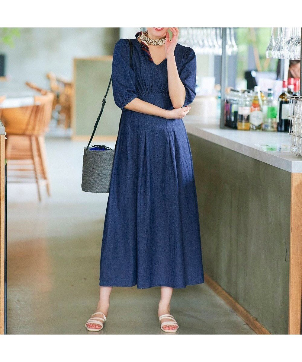 【ティアクラッセ/Tiaclasse】の【洗える】デニムタックギャザーワンピース インテリア・キッズ・メンズ・レディースファッション・服の通販 founy(ファニー) ファッション Fashion レディースファッション Fashion for Women ワンピース Dresses アクセサリー Fashion Accessories ウォッシャブル Machine Washable 春 Spring 洗える Machine Washable カーディガン Cardigan, Knitwear ギャザー Gathered, Ruffled ストレッチ Stretch, Stretchy Fabric スリーブ Sleeve, Long Sleeve / Short Sleeve チュニック Tunic, Long Top デニム Denim, Jeans Material フィット Fit, Slim Fit ポケット Pocket, Pocket Detail ロング Long, Long-Length S/S・春夏 SS, Spring/Summer, Warm Season 再入荷 Restock / Back in Stock 夏 Summer 新作・新入荷 New Arrivals / New In ブルー|ID: prp329100004660676 ipo3291000000034505316