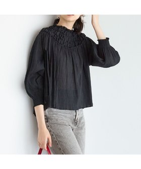 【23区/NIJYUSANKU】の【SLOW/一部店舗限定】コットンクレープ ブラウス 人気、トレンドファッション・服の通販 founy(ファニー) ファッション Fashion レディースファッション Fashion for Women トップス・カットソー Cut & Sew Tops シャツ・ブラウス・オフィスカジュアル Elegant Blouses & Button-Ups 秋 Autumn ギャザー Gathered, Ruffled シャーリング Shirring, Ruched ストレッチ Stretch, Stretchy Fabric フラワー Flower, Floral プリント Print, Printed Pattern ボトム Bottoms, Lower Wear A/W・秋冬 Autumn/Winter 旅行 Travel 2025年 2025 2025-2026秋冬・A/W Autumn/Winter 2025–26 AW25–26 |ID:prp329100004661155