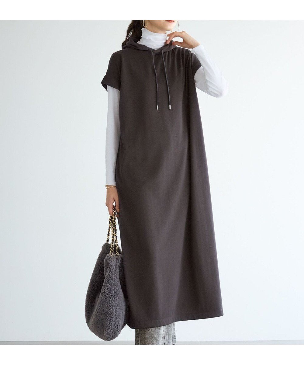 【23区/NIJYUSANKU】の【SLOW/一部店舗限定】コットンライクテリー フーディー ワンピース インテリア・キッズ・メンズ・レディースファッション・服の通販 founy(ファニー) 　ファッション　Fashion　レディースファッション　Fashion for Women　ワンピース　Dresses　シアー　Sheer, See-Through　ドレープ　Drape, Draping Fabric　ロング　Long, Long-Length　A/W・秋冬　Autumn/Winter　新作・新入荷　New Arrivals / New In　エレガント 上品　Elegant　2025年　2025　2025-2026秋冬・A/W　Autumn/Winter 2025–26 AW25–26　グレー系|ID: prp329100004661180 ipo3291000000033730172