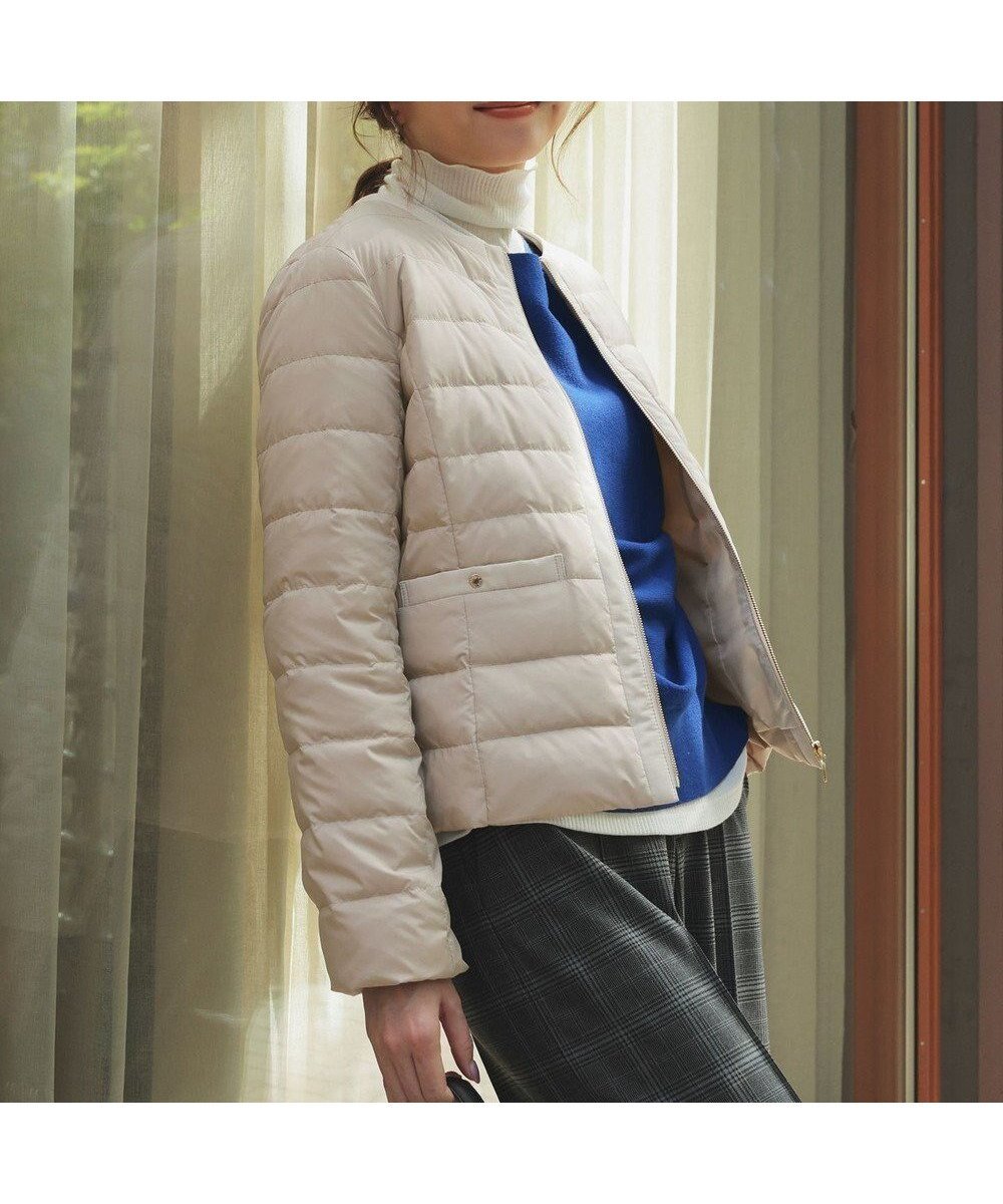 【エニィ スィス/any SiS】の【2WAY】ノーカラーダウン ジャケット インテリア・キッズ・メンズ・レディースファッション・服の通販 founy(ファニー) ファッション Fashion レディースファッション Fashion for Women アウター Coat / Outerwear Collection コート・ロングコート・ピーコート Long Coats, Peacoats & More レディースジャケット・軽アウター Jackets インナー Innerwear 軽量 Lightweight, Ultra Light ジャケット Jacket, Outerwear タフタ Taffeta, Structured Fabric ダウン Down, Puffer チェスターコート Chester Coat, Long Coat ツイード Twill, Twill Weave パイピング Piping, Trim Design フェザー Feather, Feather Detail ポケット Pocket, Pocket Detail ミドル Middle Length, Mid Height A/W・秋冬 Autumn/Winter おすすめ Recommended / Our Picks エレガント 上品 Elegant 新作・新入荷 New Arrivals / New In ベージュ|ID: prp329100004661267 ipo3291000000034818652