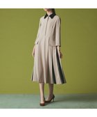 【グレース コンチネンタル/GRACE CONTINENTAL】のクレリックバイカラーワンピース 人気、トレンドファッション・服の通販 founy(ファニー) ファッション Fashion レディースファッション Fashion for Women ワンピース Dresses アクセサリー Fashion Accessories クラシカル Classical, Vintage-Inspired ダウン Down, Puffer ダブル Double, Double-Breasted ドレス Dress, One-Piece パール Pearl, Pearl Accent プリーツ Pleats, Pleated ボックス Boxy, Box Shape ミリタリー Military, Army Style モダン Modern, Contemporary A/W・秋冬 Autumn/Winter おすすめ Recommended / Our Picks thumbnail ベージュ|ID: prp329100004661292 ipo3291000000034221018