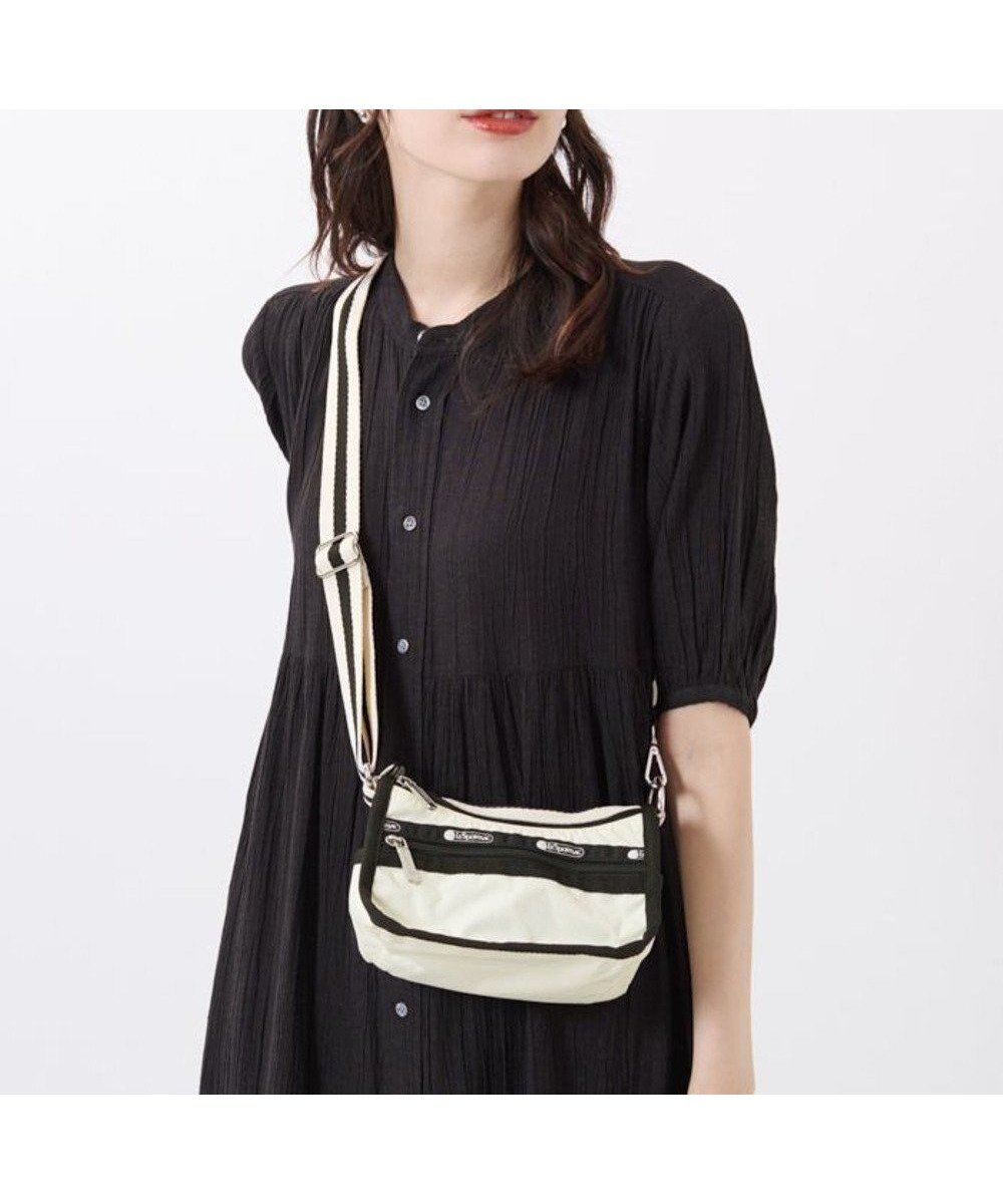 【レスポートサック/LeSportsac】のSMALL LOAF CROSSBODY/スペクテイターサンドバー/ブラック インテリア・キッズ・メンズ・レディースファッション・服の通販 founy(ファニー) 　ファッション　Fashion　レディースファッション　Fashion for Women　アウトドア　Outdoor Clothing　ウォレット　Wallet　コンパクト　Compact, Small Size　軽量　Lightweight, Ultra Light　ショルダー　Shoulder, Shoulder Strap　シンプル　Simple, Minimal　スポーツ　Sports, Activewear　スマホ　Smartphone, Mobile Device　財布　Wallet, Purse　プリント　Print, Printed Pattern　ポケット　Pocket, Pocket Detail　ポシェット　Pochette, Mini Bag　ポーチ　Pouch, Small Case　おすすめ　Recommended / Our Picks　旅行　Travel　スペクテイターサンドバー/ブラック|ID: prp329100004661597 ipo3291000000033731644