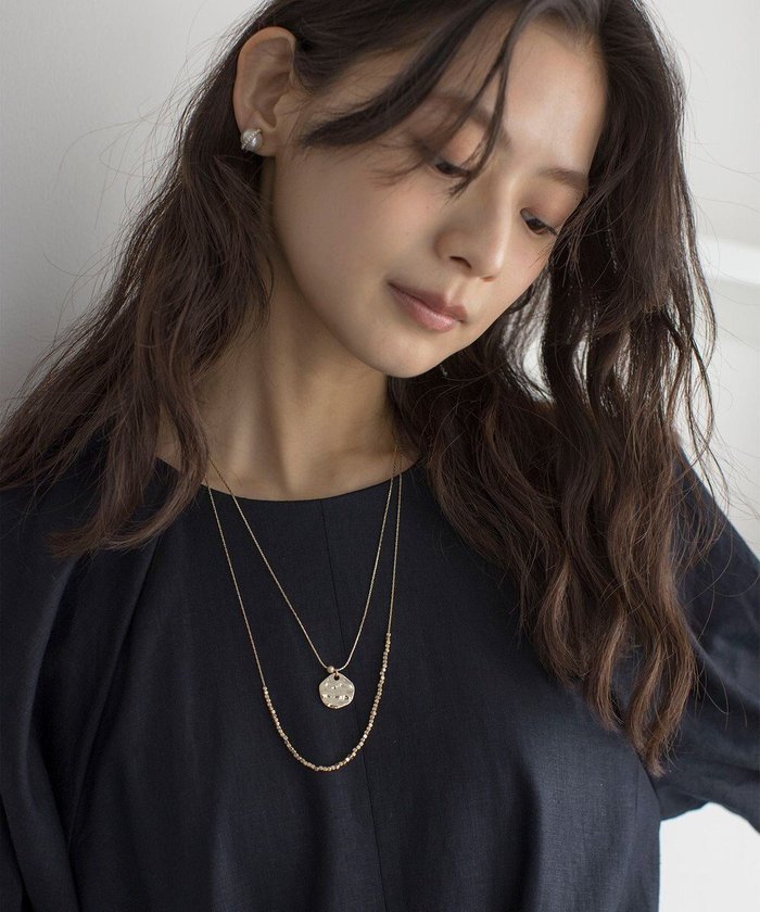 【組曲/KUMIKYOKU】のコイントップレイヤード ネックレス インテリア・キッズ・メンズ・レディースファッション・服の通販 founy(ファニー) https://founy.com/ ファッション Fashion レディースファッション Fashion for Women ジュエリー Jewelry ネックレス Necklaces & Pendants アクセサリー Fashion Accessories クリスタル Crystal, Swarovski コイン Coin, Coin Design チェーン Chain, Chain Strap ネックレス Necklace, Pendant Necklace プレート Plate, Dish メタル Metal, Metal Parts |ID: prp329100004662503 ipo3291000000033735175