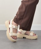 【ブリジット バーキン/Bridget Birkin】の【VINCULUM】ベルクロサンダル 人気、トレンドファッション・服の通販 founy(ファニー) ファッション Fashion レディースファッション Fashion for Women インソール Shoe Insole クッション Cushion, Throw Pillow 軽量 Lightweight, Ultra Light サンダル Sandals, Summer Shoes スニーカー Sneakers, Trainers フィット Fit, Slim Fit メッシュ Mesh, Net Fabric ラップ Wrap, Wrap Design レース Lace, Lace Fabric A/W・秋冬 Autumn/Winter S/S・春夏 SS, Spring/Summer, Warm Season 夏 Summer thumbnail ベージュコンビ|ID: prp329100004662567 ipo3291000000033735419