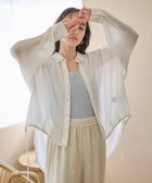 【アースミュージックアンドエコロジー/earth music&ecology】のレーヨンクレープドロストシャツ 人気、トレンドファッション・服の通販 founy(ファニー) ファッション Fashion レディースファッション Fashion for Women トップス・カットソー Cut & Sew Tops シャツ・ブラウス・オフィスカジュアル Elegant Blouses & Button-Ups おすすめ Recommended / Our Picks コンパクト Compact, Small Size フォルム Silhouette, Form ヘムライン Hemline, Bottom Cut ボトム Bottoms, Lower Wear ポケット Pocket, Pocket Detail ラウンド Round, Round Neck ロング Long, Long-Length 夏 Summer 春 Spring S/S・春夏 SS, Spring/Summer, Warm Season thumbnail Off White|ID: prp329100004662642 ipo3291000000033735679