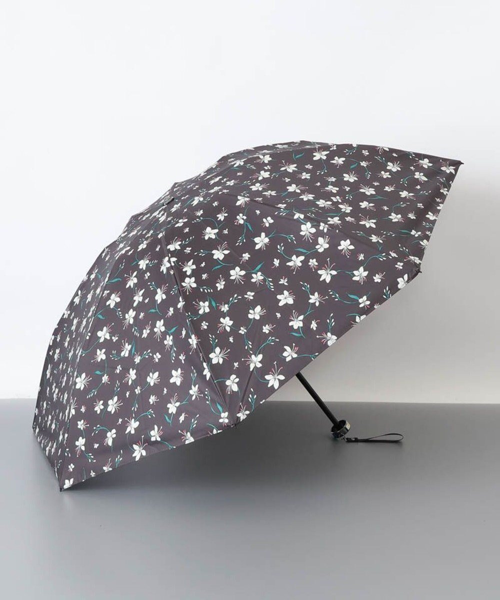 【アウロラ/AURORA】のBLAO(ブラオ)花柄晴雨兼用傘(折りたたみ傘) インテリア・キッズ・メンズ・レディースファッション・服の通販 founy(ファニー) 　ファッション　Fashion　レディースファッション　Fashion for Women　レイングッズ・傘・晴雨兼用傘　Umbrellas & Rain Gear　コンパクト　Compact, Small Size　傘　Umbrella, Parasol　サマー　Summer, Summer Style　プリント　Print, Printed Pattern　日傘　Parasol, UV Umbrella　旅行　Travel　チャコールグレー|ID: prp329100004662716 ipo3291000000033735950