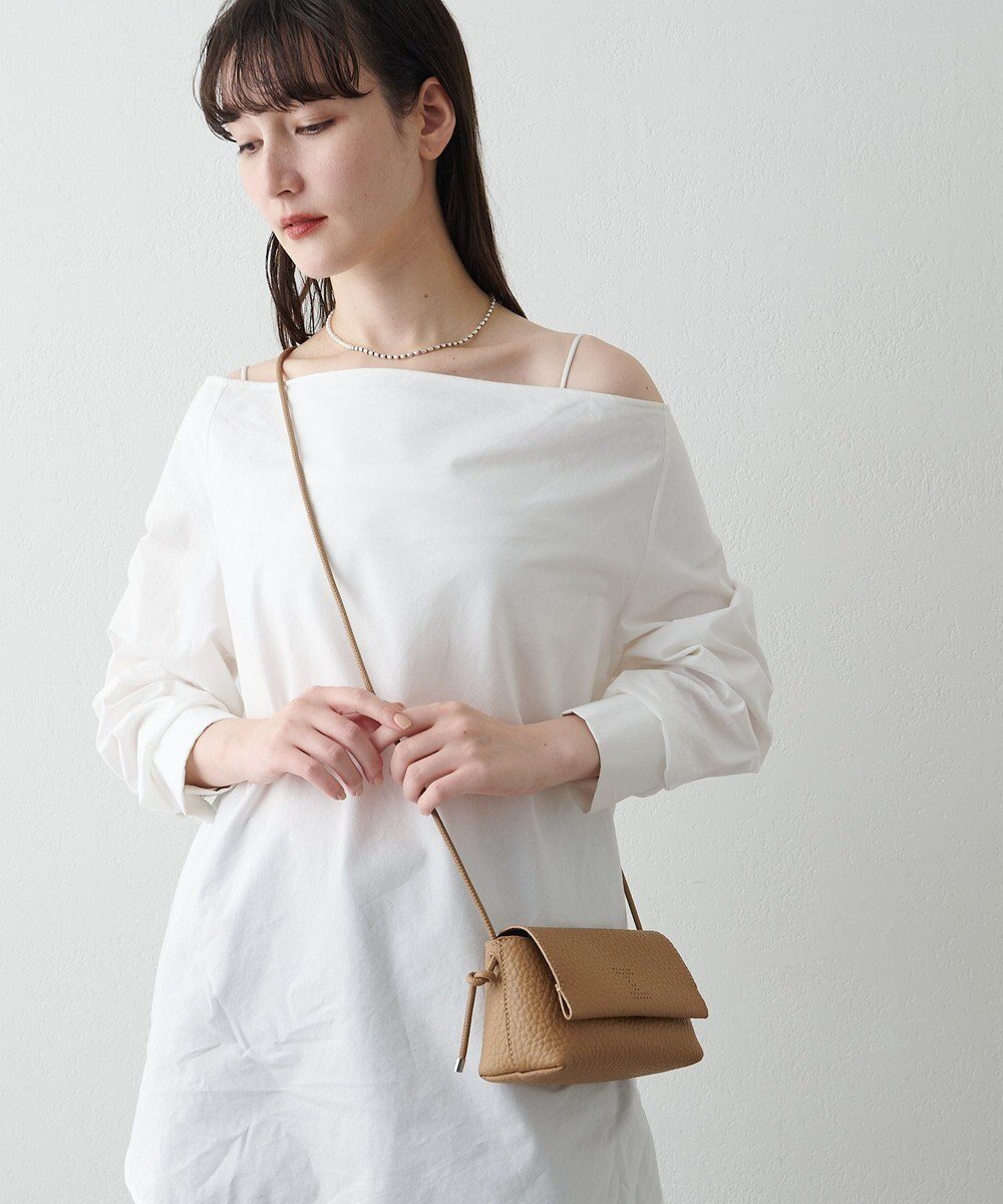 【イアクッチ/IACUCCI】のアルブメ ALCE インテリア・キッズ・メンズ・レディースファッション・服の通販 founy(ファニー) 雑誌掲載アイテム Magazine Picks & Fashion Features ファッション雑誌 Fashion Magazines オッジ Oggi ファッション Fashion レディースファッション Fashion for Women コンパクト Compact, Small Size 10月号 October Issue ショルダー Shoulder, Shoulder Strap 雑誌 Magazine, Fashion Magazine フォルム Silhouette, Form リップ Lip, Lip Motif ワンポイント One Point, Statement Accent キャメル|ID: prp329100004662976 ipo3291000000034558756