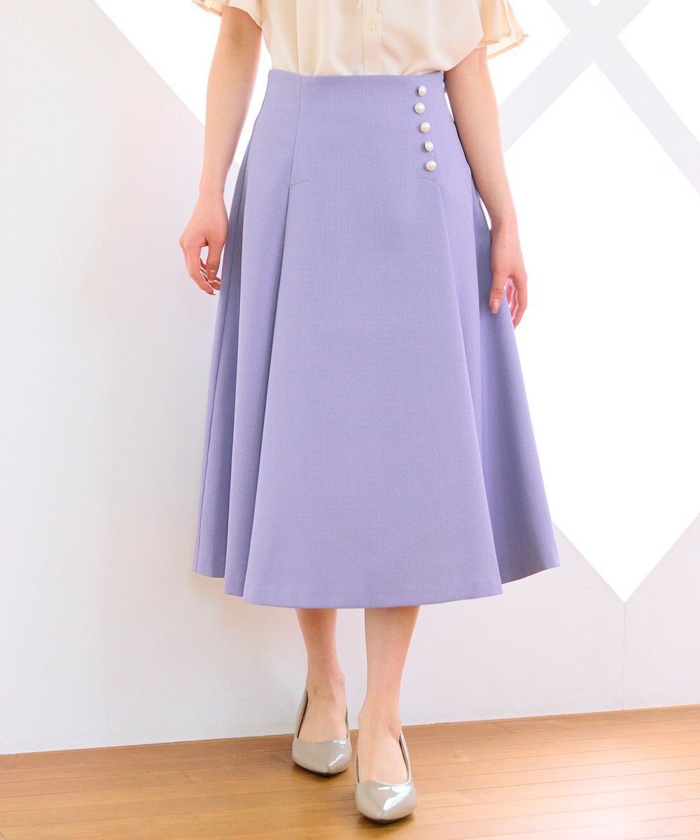 【フェルゥ/Feroux】の【洗える】パールボタン付きフレア スカート 人気、トレンドファッション・服の通販 founy(ファニー) 　ファッション　Fashion　レディースファッション　Fashion for Women　スカート　Skirts　Aライン・フレアスカート　A-Line & Flared Skirts　おすすめ　Recommended / Our Picks　ドット　Polka Dot, Dot Pattern　パール　Pearl, Pearl Accent　フェミニン　Feminine, Girly　フレア　Flare, Flared　ラベンダー　Lavender　エレガント 上品　Elegant　夏　Summer　春　Spring　S/S・春夏　SS, Spring/Summer, Warm Season　洗える　Machine Washable　ビジネス 仕事 通勤　Business / Work / Commuting　 other-1|ID: prp329100004663314 ipo3291000000033738195