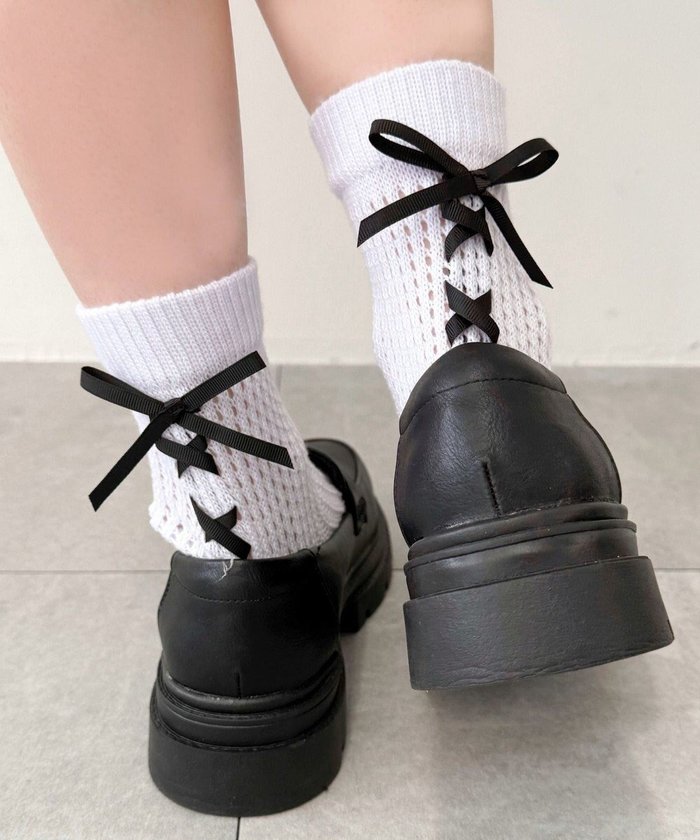 【ウィゴー/WEGO】のレースアップリボンソックス インテリア・キッズ・メンズ・レディースファッション・服の通販 founy(ファニー) https://founy.com/ ファッション Fashion レディースファッション Fashion for Women ソックス&靴下 Socks & Hosiery レッグウェア・ストッキング Legwear & Hosiery ガーリー Girly, Feminine Style スマホ Smartphone, Mobile Device ソックス Socks, Hosiery モノトーン Monotone, Black and White リボン Ribbon, Bow レース Lace, Lace Fabric |ID: prp329100004663563 ipo3291000000034515386
