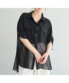 【イェッカ ヴェッカ/YECCA VECCA】のメッシュMIXデザインシャツ 人気、トレンドファッション・服の通販 founy(ファニー) ファッション Fashion レディースファッション Fashion for Women トップス・カットソー Cut & Sew Tops シャツ・ブラウス・オフィスカジュアル Elegant Blouses & Button-Ups クール Cool, Chic フラップ Flap, Flap Pocket フロント Front, Front Design ポケット Pocket, Pocket Detail メタル Metal, Metal Parts メッシュ Mesh, Net Fabric エレガント 上品 Elegant 夏 Summer 春 Spring S/S・春夏 SS, Spring/Summer, Warm Season thumbnail Black|ID: prp329100004663690 ipo3291000000033739666