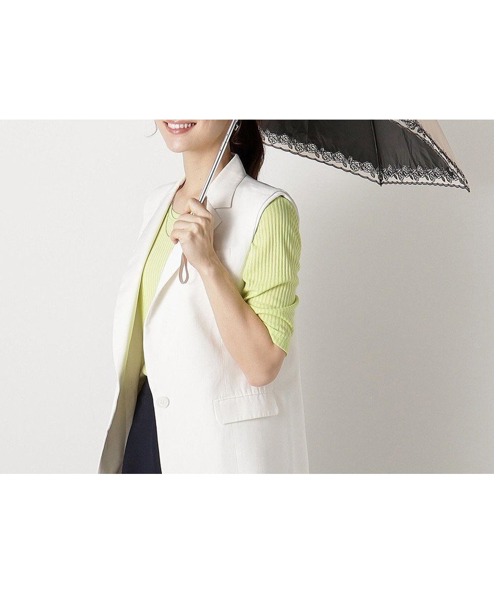 【ムーンバット/MOONBAT】のLV雨M P30D*バラオーガンジーカットワーク インテリア・キッズ・メンズ・レディースファッション・服の通販 founy(ファニー) ファッション Fashion レディースファッション Fashion for Women レイングッズ・傘・晴雨兼用傘 Umbrellas & Rain Gear エレガント 上品 Elegant オーガンジー Organza Fabric スカラップ Scallop, Scalloped Edge ローズ Rose, Rose Motif 傘 Umbrella, Parasol 軽量 Lightweight, Ultra Light ベージュ|ID: prp329100004663827 ipo3291000000033740162