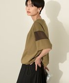 【アメリカンホリック/AMERICAN HOLIC】の異素材ライン切替プルオーバー 人気、トレンドファッション・服の通販 founy(ファニー) ファッション Fashion レディースファッション Fashion for Women トップス・カットソー Cut & Sew Tops シャツ・ブラウス・オフィスカジュアル Elegant Blouses & Button-Ups ロングTシャツ・Tシャツ Longline T-Shirts & Tees カジュアルプルオーバー・ニットトップス Pullovers & Knit Tops / Casual Pullovers カットソー・ベーシックTシャツ Cut-and-Sewn Tops / Stretch Tees & Basics おすすめ Recommended / Our Picks カットソー Cut and Sewn Top シアー Sheer, See-Through フォルム Silhouette, Form ポケット Pocket, Pocket Detail 切替 Switching, Contrast Panel 夏 Summer 春 Spring S/S・春夏 SS, Spring/Summer, Warm Season thumbnail Olive|ID: prp329100004663861 ipo3291000000033740316