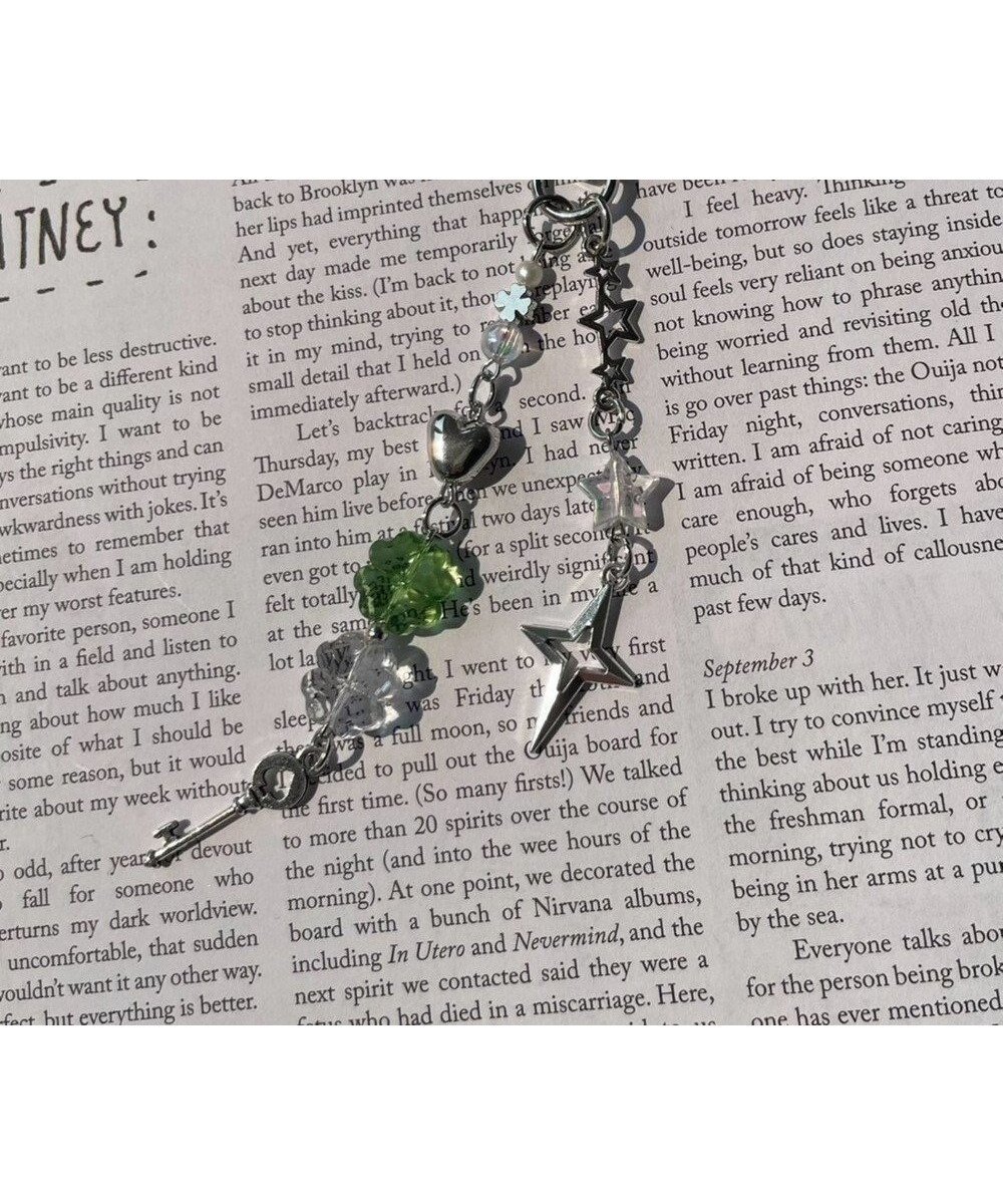 【ウィゴー/WEGO】のスタークローバービーズキーホルダー インテリア・キッズ・メンズ・レディースファッション・服の通販 founy(ファニー) ファッション Fashion レディースファッション Fashion for Women ミニ財布・二つ折り財布 Wallets & Card Cases おすすめ Recommended / Our Picks キーホルダー Keychain, Key Holder スマホ Smartphone, Mobile Device 財布 Wallet, Purse グリーン|ID: prp329100004663938 ipo3291000000033740674