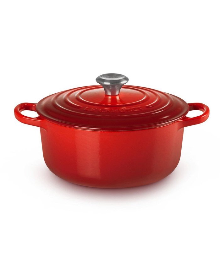 【ヤマト テーブル&キッチン/YAMATO Table & Kitchen】の【ル・クルーゼ】シグニチャー ココット・ロンド 20cm チェリーレッド インテリア・キッズ・メンズ・レディースファッション・服の通販 founy(ファニー) https://founy.com/ ファッション Fashion レディースファッション Fashion for Women チェリー Cherry, Cherry Pattern |ID: prp329100004664291 ipo3291000000033742017