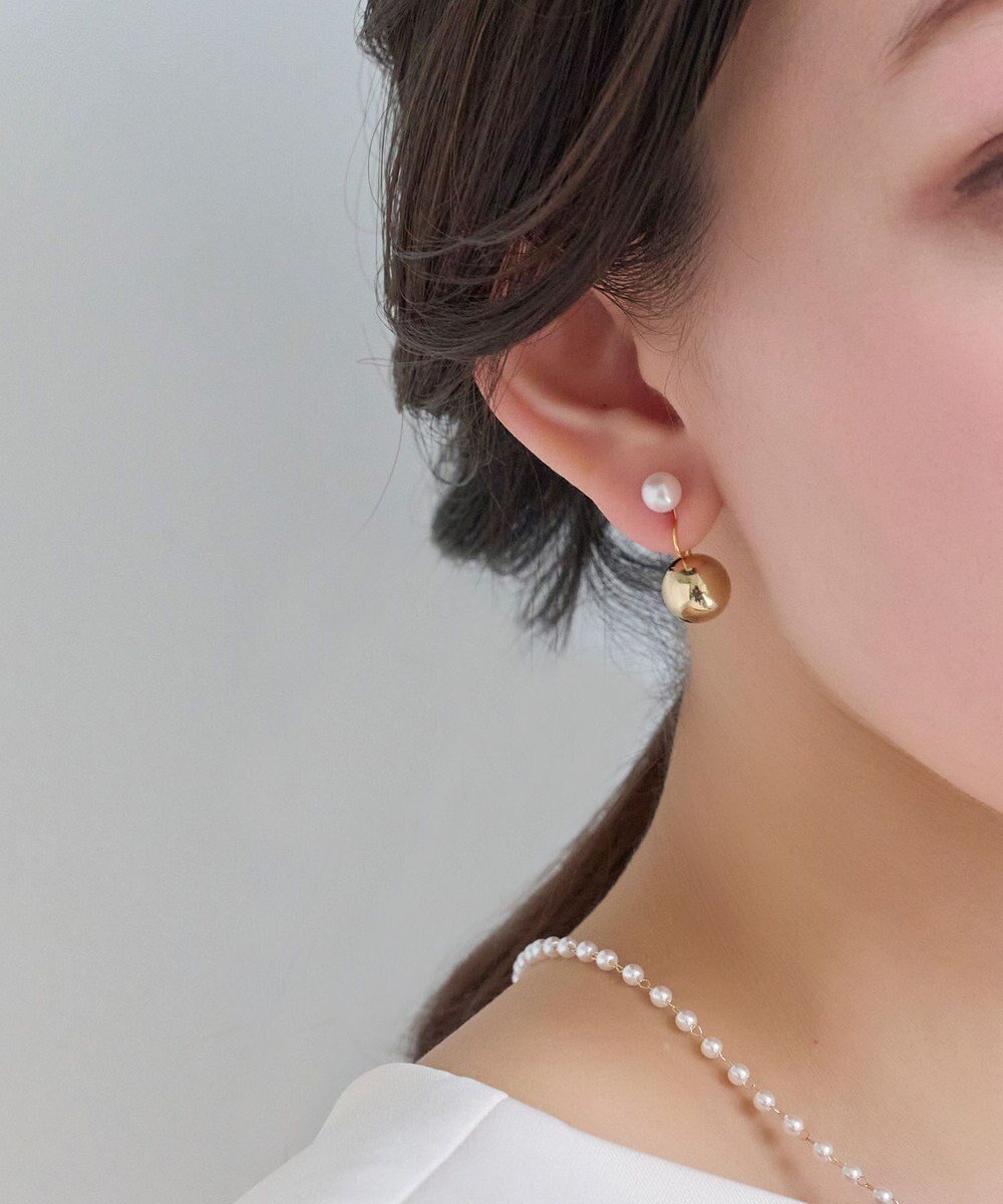 【フィービィー/phoebe】のバックモチーフイヤリング パール×メタル 人気、トレンドファッション・服の通販 founy(ファニー) 　ファッション　Fashion　レディースファッション　Fashion for Women　バッグ　Bags　ジュエリー　Jewelry　ファッションリング　Fashion Rings　イヤリング・フープ・ドロップタイプ　Hoop, Drop & Clip Earrings　アクセサリー　Fashion Accessories　イヤリング　Earrings　パール　Pearl, Pearl Accent　メタル　Metal, Metal Parts　エレガント 上品　Elegant　 other-1|ID: prp329100004664493 ipo3291000000033742717