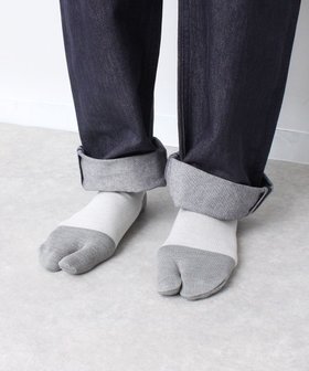【ホワイトメイルズ/WHITE MAILS】の【UNISEX】PAPER COLOR BLOCK TABI ANKLE ソックス 人気、トレンドファッション・服の通販 founy(ファニー) ファッション Fashion レディースファッション Fashion for Women ソックス&靴下 Socks & Hosiery レッグウェア・ストッキング Legwear & Hosiery アンクル Ankle-Length Design 吸水 Absorbent, Quick-Dry 抗菌 Antibacterial, Bacteria-Resistant 軽量 Lightweight, Ultra Light ソックス Socks, Hosiery ブロッキング Color Blocking, Panel Design ユニセックス Unisex, Genderless 冬 Winter / This Winter 新作・新入荷 New Arrivals / New In おすすめ Recommended / Our Picks 夏 Summer |ID:prp329100004665086