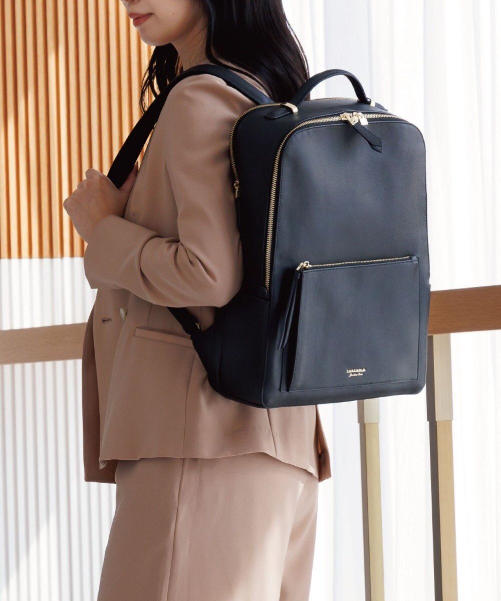 【エースバッグズアンドラゲッジ/ACE BAGS & LUGGAGE】の【雑誌掲載】 Jewelna Rose ウェールズ リュックサック A4サイズ 13.3インチPC収納 本革 11925 ジュエルナローズ 通勤 インテリア・キッズ・メンズ・レディースファッション・服の通販 founy(ファニー) 　雑誌掲載アイテム　Magazine Picks & Fashion Features　ファッション雑誌　Fashion Magazines　ビジンヒャッカ　美人百花　ファッション　Fashion　レディースファッション　Fashion for Women　バッグ　Bags　コンパクト　Compact, Small Size　10月号　October Issue　シンプル　Simple, Minimal　雑誌　Magazine, Fashion Magazine　フロント　Front, Front Design　ポケット　Pocket, Pocket Detail　ラウンド　Round, Round Neck　リュック　Backpack, Rucksack　ワーク　Workwear, Utility Style　おすすめ　Recommended / Our Picks　エレガント 上品　Elegant　ビジネス 仕事 通勤　Business / Work / Commuting　ブラック|ID: prp329100004665163 ipo3291000000034284034